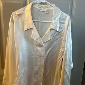 Ann Taylor Silk Ivory Blouse